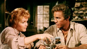 Задник до фільму "The Unsinkable Molly Brown" #1858229