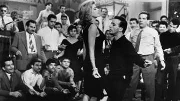 Задник до фильму"Ποτέ την Κυριακή" #483906