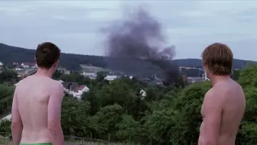 Задник до фільму "Bungalow" #1256732