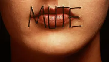 Задник до фильму"Mute Witness" #447637