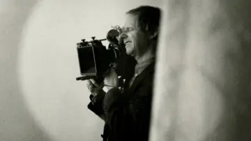 Задник до фільму "Versus: The Life and Films of Ken Loach" #927920
