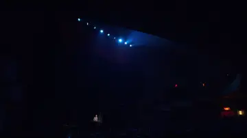 Задник до фільму "Bo Burnham: Make Happy" #1583580