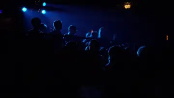 Задник до фільму "Bo Burnham: Make Happy" #1583588