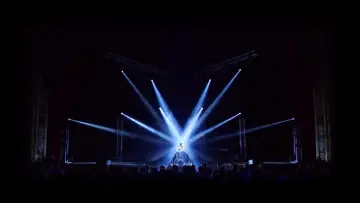 Задник до фільму "Bo Burnham: Make Happy" #1746315