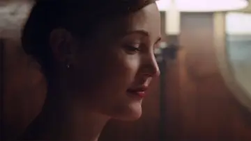 Задник до фильму"Примарна нитка" #225381
