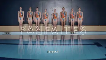 Задник до фільму "Perfect" #1632061