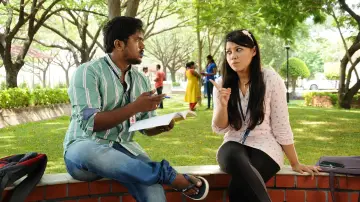 Задник до фильму"கூட்டத்தில் ஒருத்தன்" #1149459