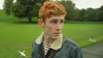Задник до фильму"Handsome Devil" #242759