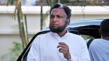 மீண்டும் ஒரு காதல் கதை постер