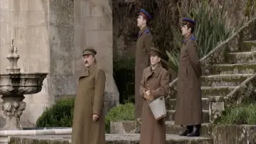 Задник до фільму "Le Divan de Staline" #1146798