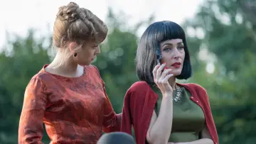 Задник до фільму "Кривий будиночок" #1539354
