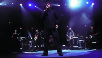 Задник до фільму "Peter Gabriel: Growing Up - Live & Unwrapped" #1571100