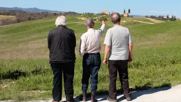 Задник до фільму "שלושה אחים ומערה" #1590882