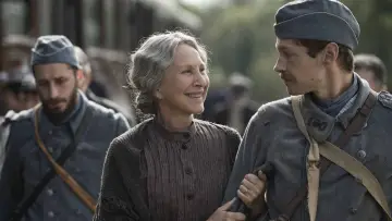 Задник до фильму"Les Gardiennes" #463180