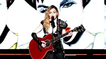 Задник до фільму "Madonna: Rebel Heart Tour" #450313