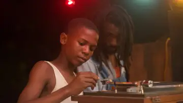 Задник до фільму "Yardie" #1903112