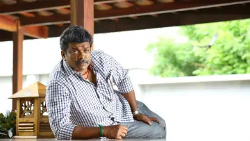Задник до фильму"கோடிட்ட இடங்களை நிரப்புக" #1156992