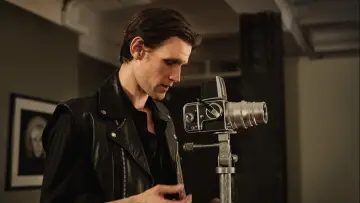 Задник до фильму"Mapplethorpe" #665606