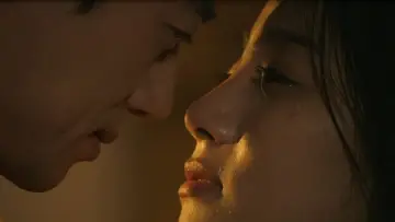 Задник до фильму"형님아내3 (아랫집 부인)" #451133
