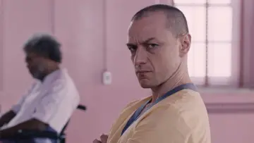 Задник до фільму "Скло" #314583