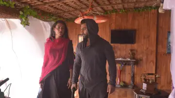 Задник до фильму"யார் இவன்" #1158555