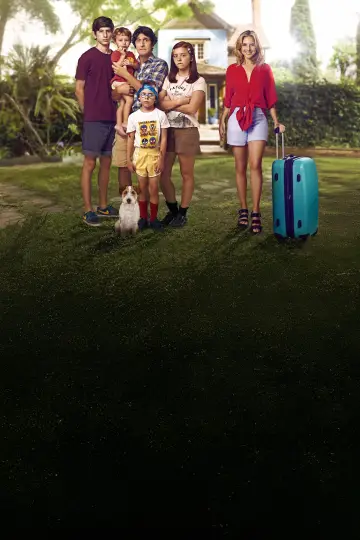 Mamá se fue de viaje постер
