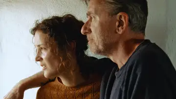 Задник до фильму"Bergman Island" #387142