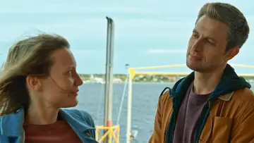 Задник до фильму"Bergman Island" #387149