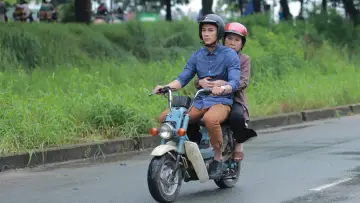 Задник до фильму"Có Căn Nhà Nằm Nghe Nắng Mưa" #1181339