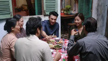 Задник до фильму"Có Căn Nhà Nằm Nghe Nắng Mưa" #1181340