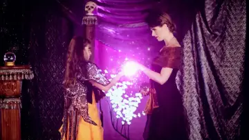 Задник до фильму"A Witches