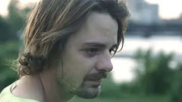 Задник до фильму"Minding the Gap" #433838