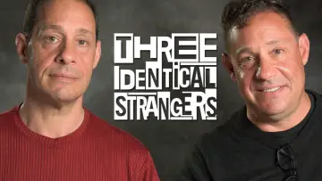 Задник до фильму"Three Identical Strangers" #1068482