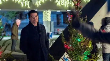Задник до фильму"Christmas Next Door" #423290