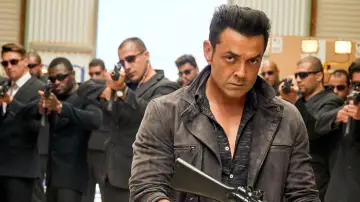 Задник до фильму"Race 3" #492380
