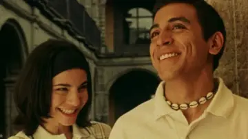 Amar te duele постер