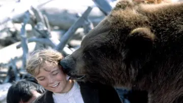 Задник до фильму"Grizzly Falls" #498710