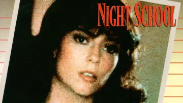 Задник до фильму"Night School" #1120194