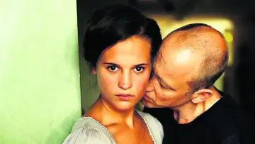 Задник до фильму"Till det som är vackert" #450825
