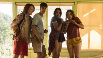 Задник до фильму"The Package" #311344