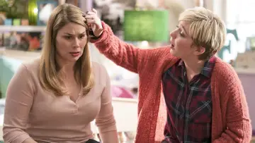 Задник до фильму"Freaky Friday" #386192