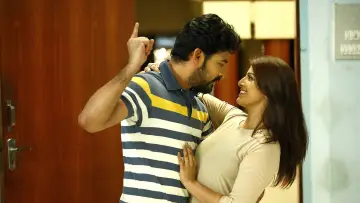 Задник до фильму"கன்னி ராசி" #1162684