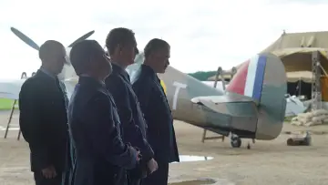 Задник до фильму"Почесна місія: Герої назавжди" #390697