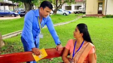 Задник до фільму "Dr. නවරියන්" #1651089
