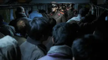 Задник до фильму"공작" #340052