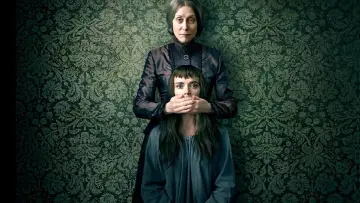 Задник до фильму"Escaping the Madhouse: The Nellie Bly Story" #399607