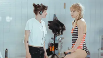 Задник до фільму "Хронологія води" #528301