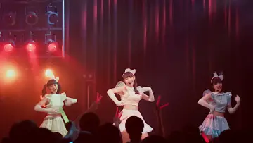Задник до фильму"トウキョウ・リビング・デッド・アイドル" #1044688