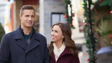 Задник до фильму"Pride, Prejudice and Mistletoe" #344850