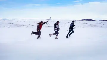Задник до фильму"The Grizzlies" #714664